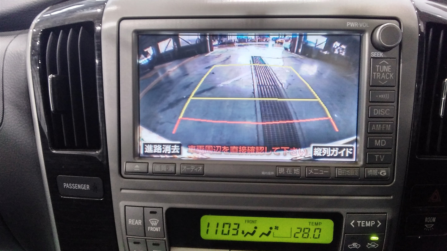 735 Toyota Alphard 2.5AS 2005
