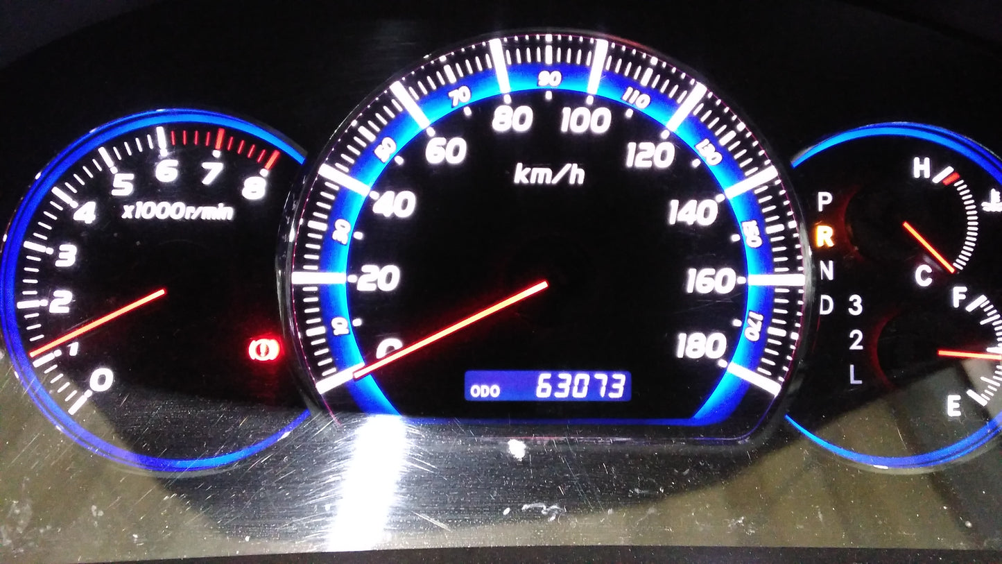 735 Toyota Alphard 2.5AS 2005