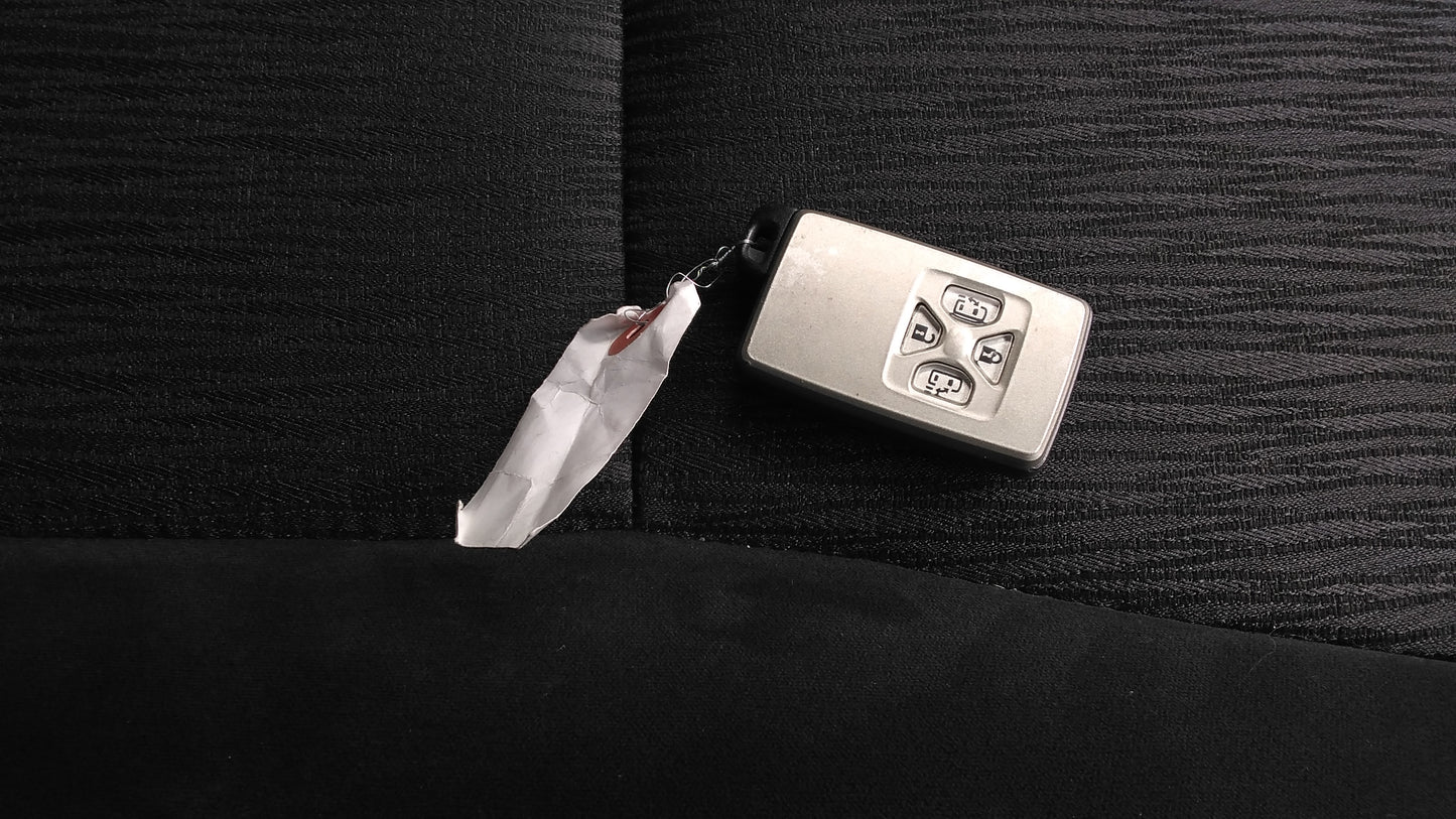 803. Toyota Alphard 240S 2008