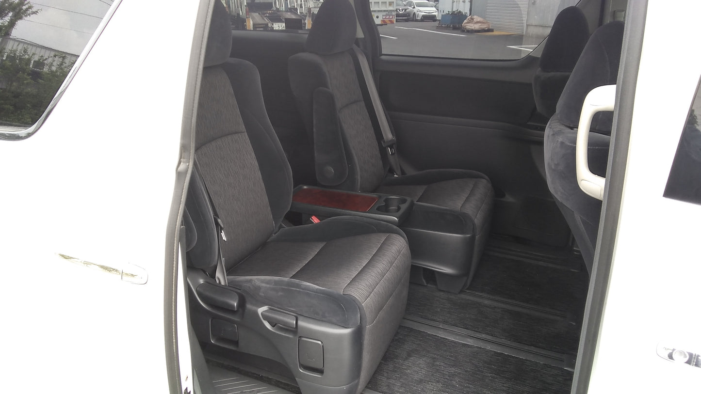 803. Toyota Alphard 240S 2008