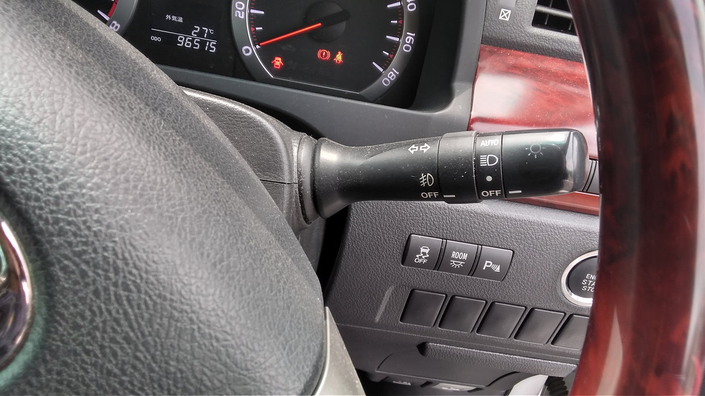 803. Toyota Alphard 240S 2008