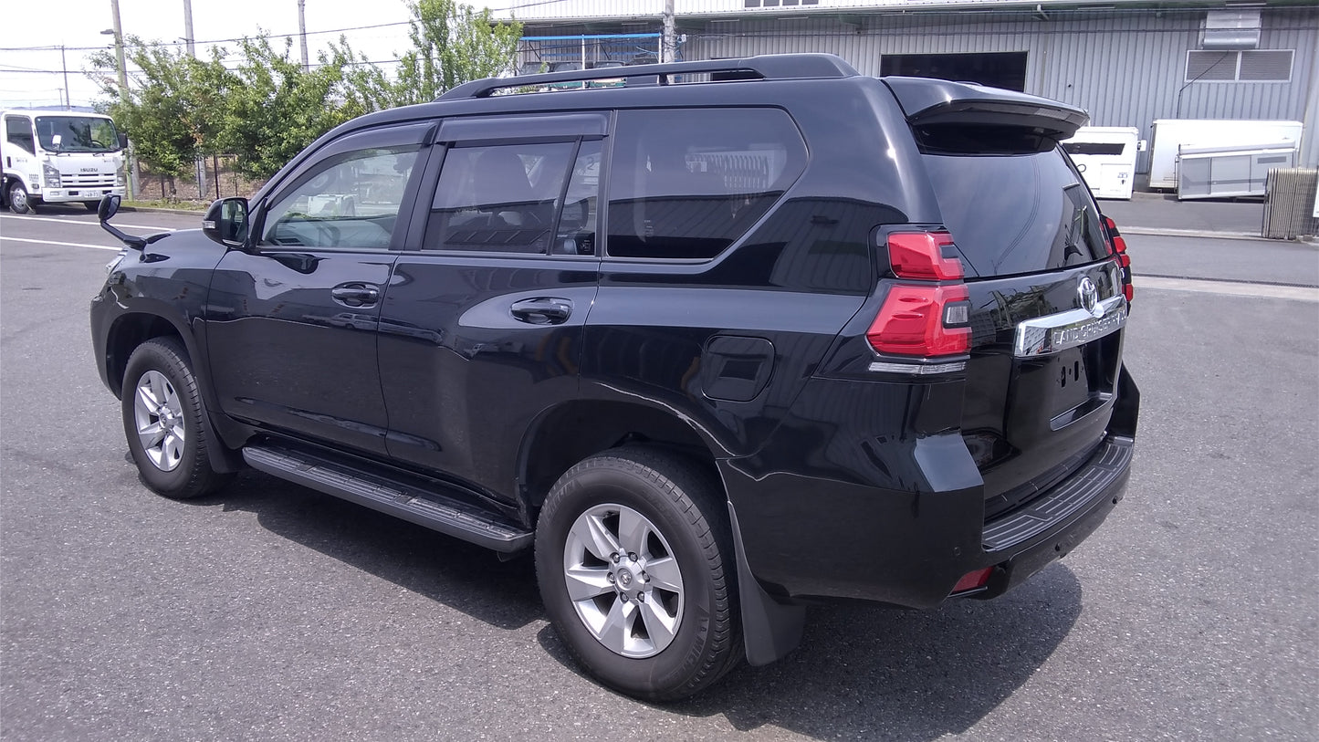 814. Toyota Prado TX 2022