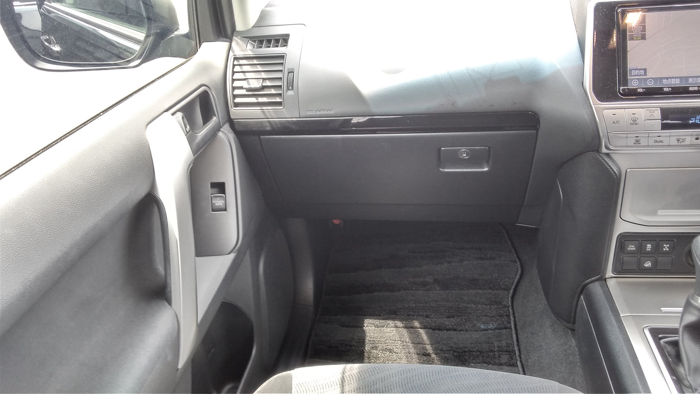 814. Toyota Prado TX 2022