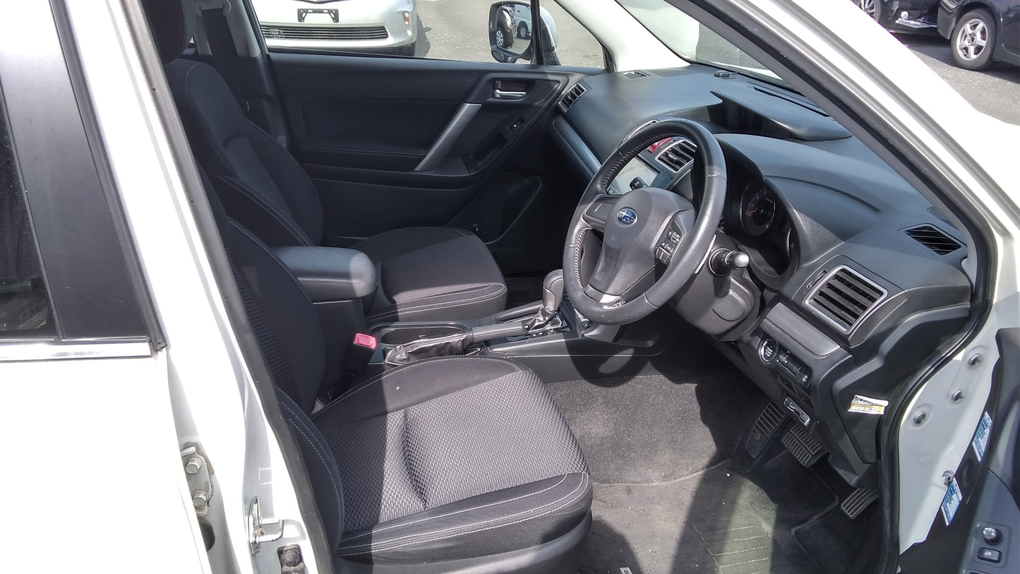 818. Subaru Forester 2015