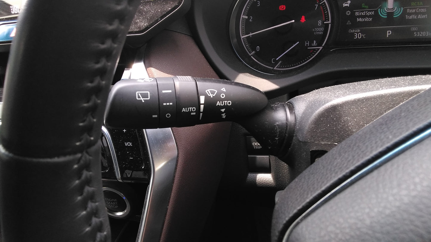 817. Toyota Harrier Z 2020