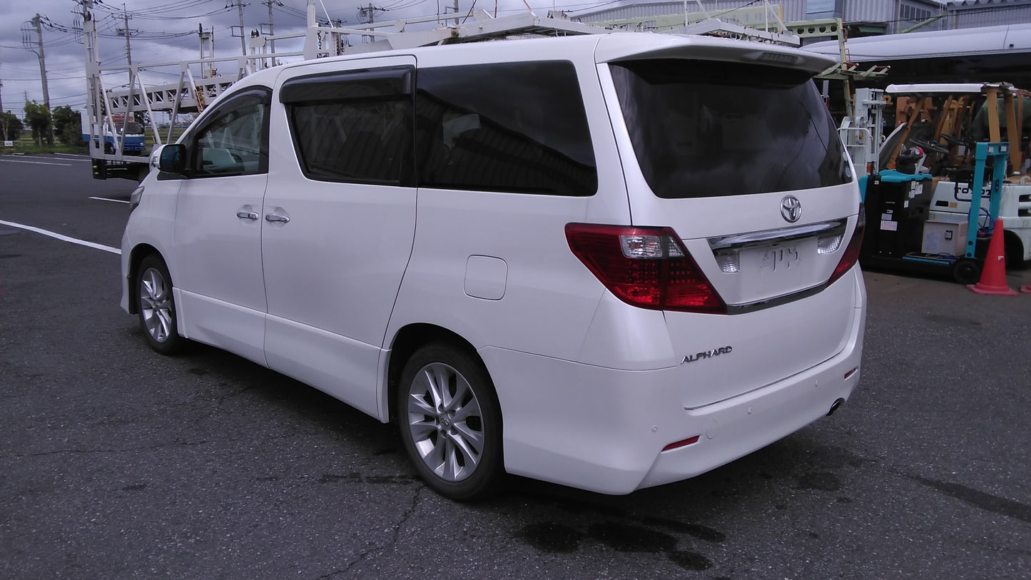 822. Toyota Alphard 240S 2008