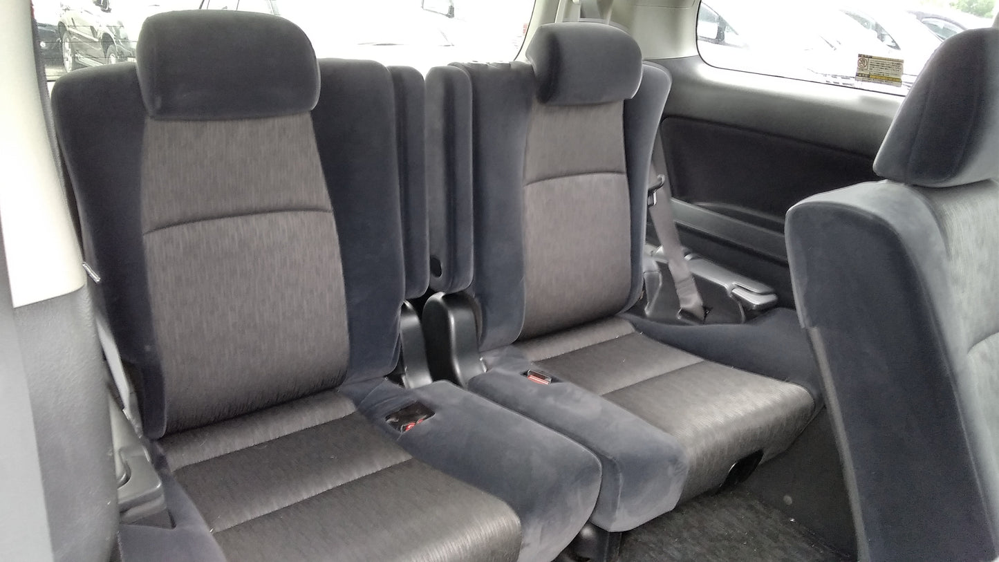 822. Toyota Alphard 240S 2008