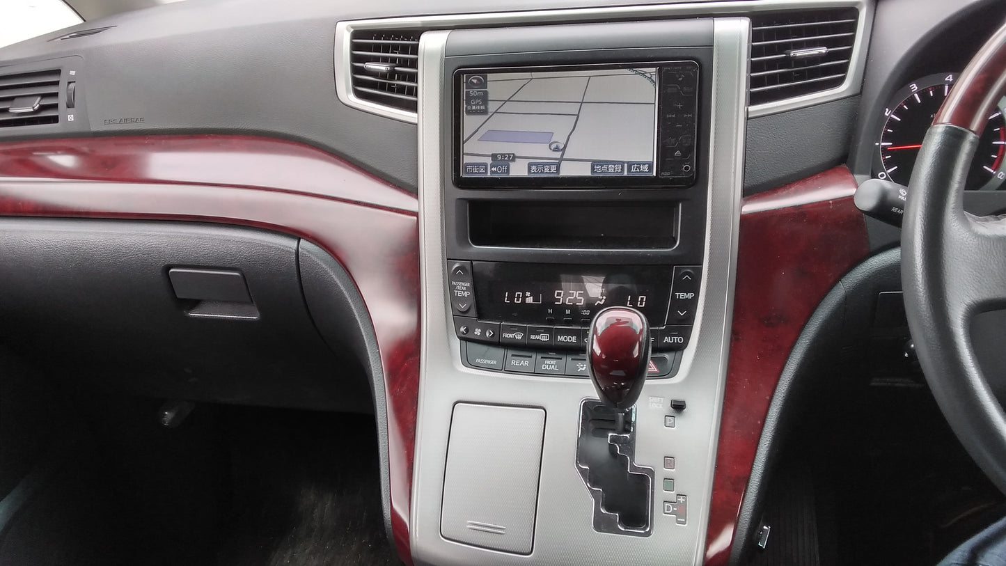 822. Toyota Alphard 240S 2008