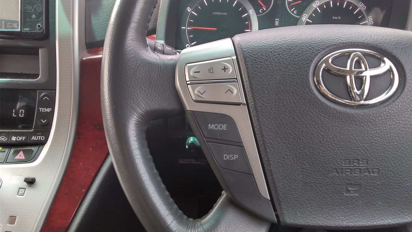 821. Toyota Alphard 240S 2008