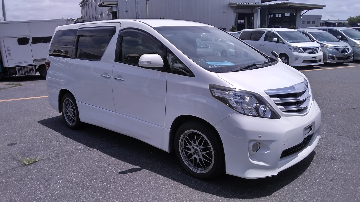 821. Toyota Alphard 240S 2008