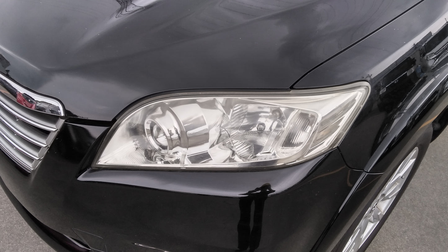 824. Toyota Vanguard 240S S-PKG 2012
