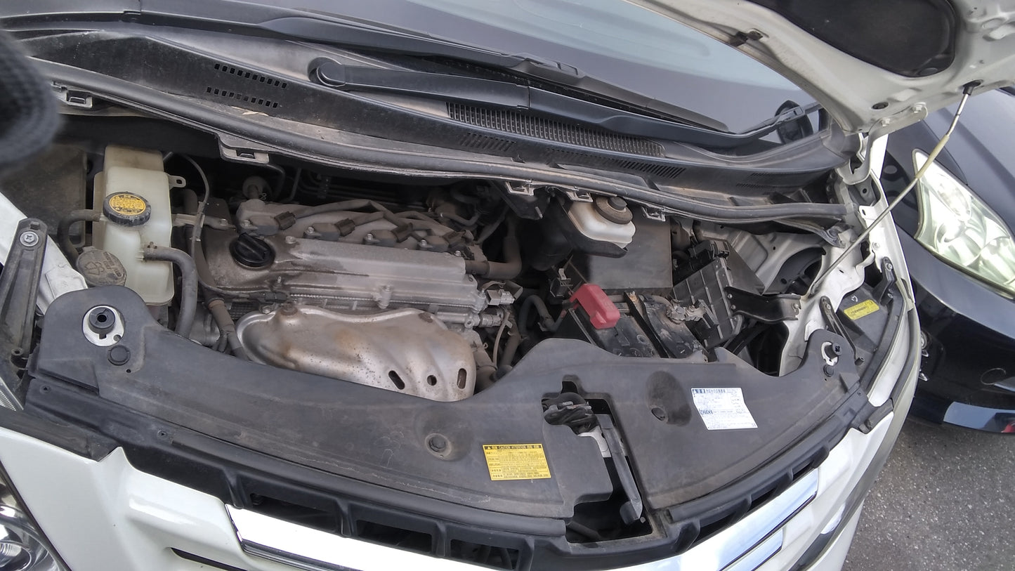 821. Toyota Alphard 240S 2008