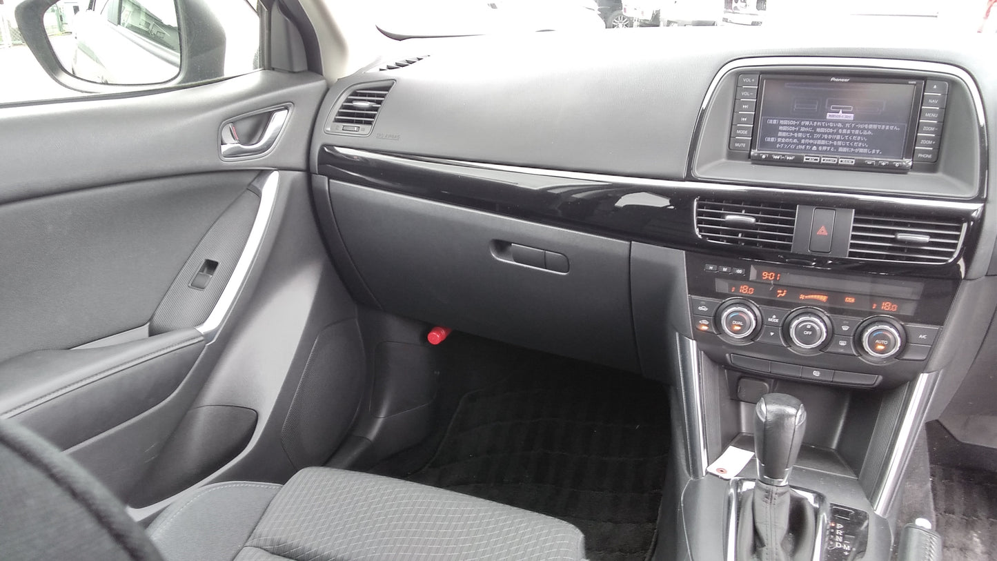 826. Mazda CX-5 XD 2014