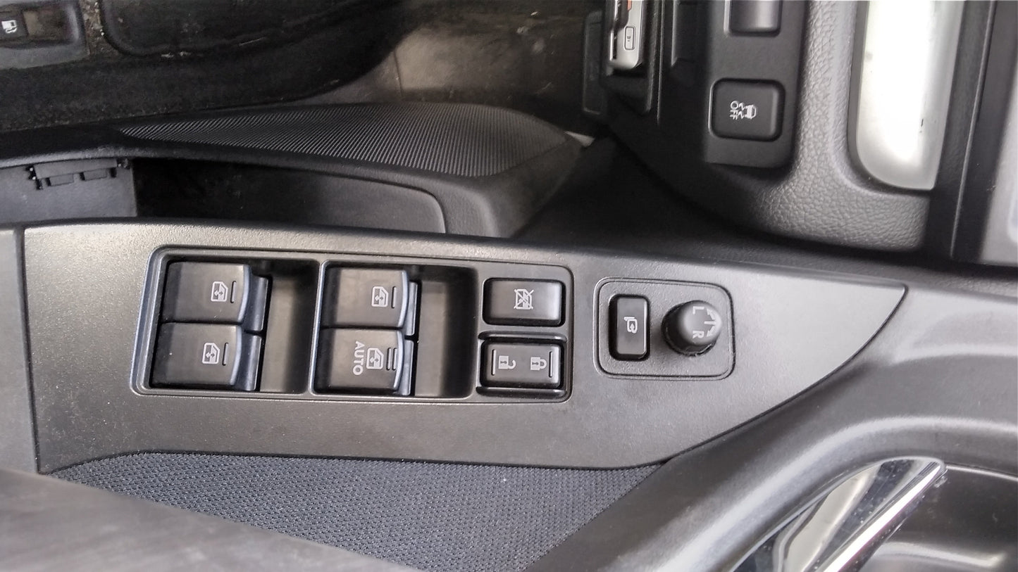 827. Subaru Forester 2.0I-L EYESIGHT 2014