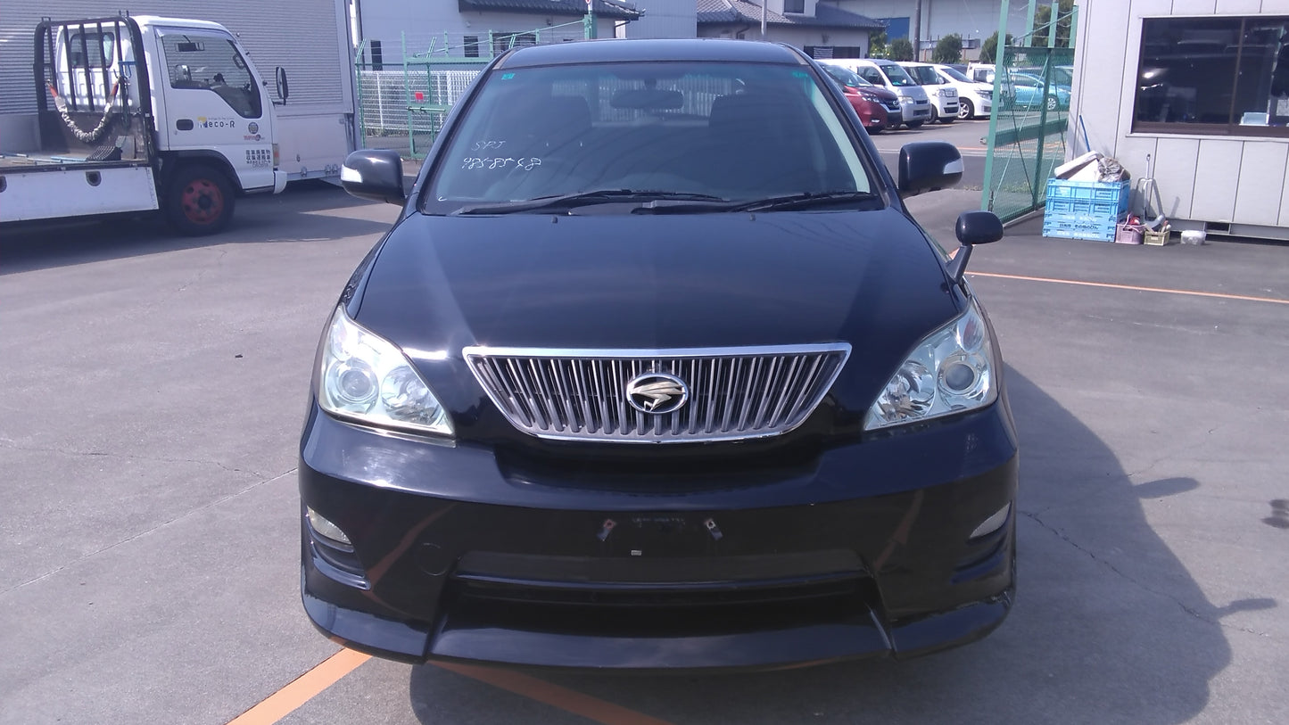 834. Toyota Harrier 240G 2009