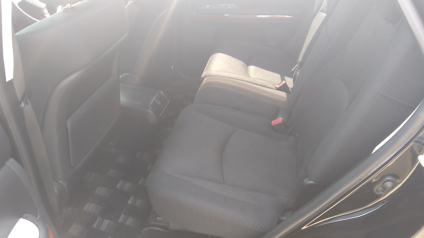 834. Toyota Harrier 240G 2009