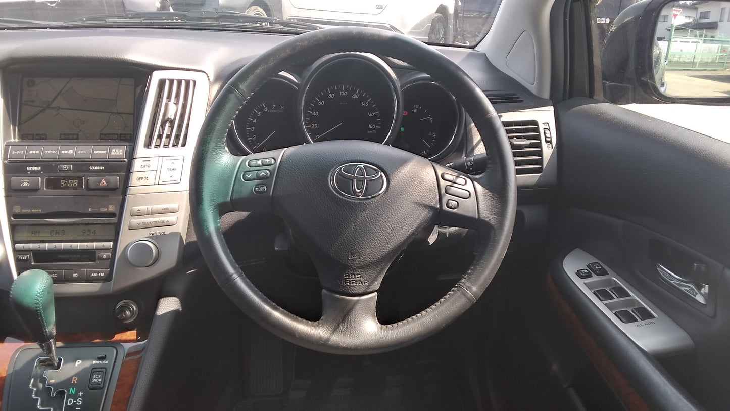 834. Toyota Harrier 240G 2009