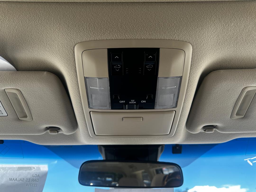 629. Toyota Land Cruiser Prado TX 2023
