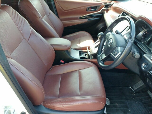 745 Toyota Harrier Premium Metal and Leather Package 2018
