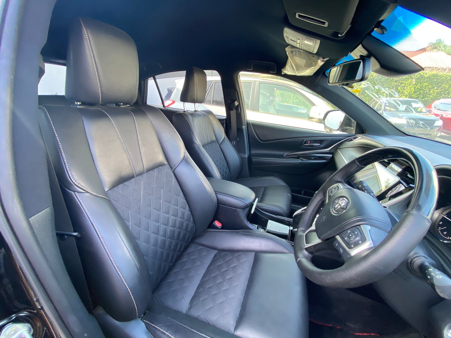 632. Toyota Harrier Premium 2018