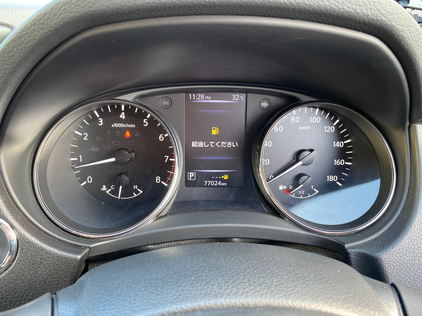 631. Nissan X-Trail Mode Premier i High Contrast Interior 2018