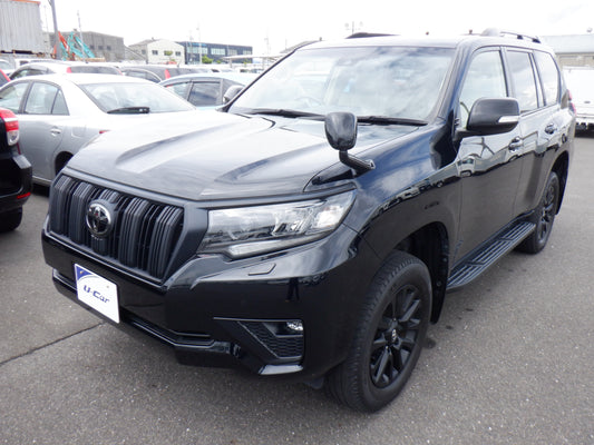 850	TOYOTA	LAND CRUISER PRADO TX L PACKAGE MATTE BLACK EDITION 2022 TRJ150-0150825