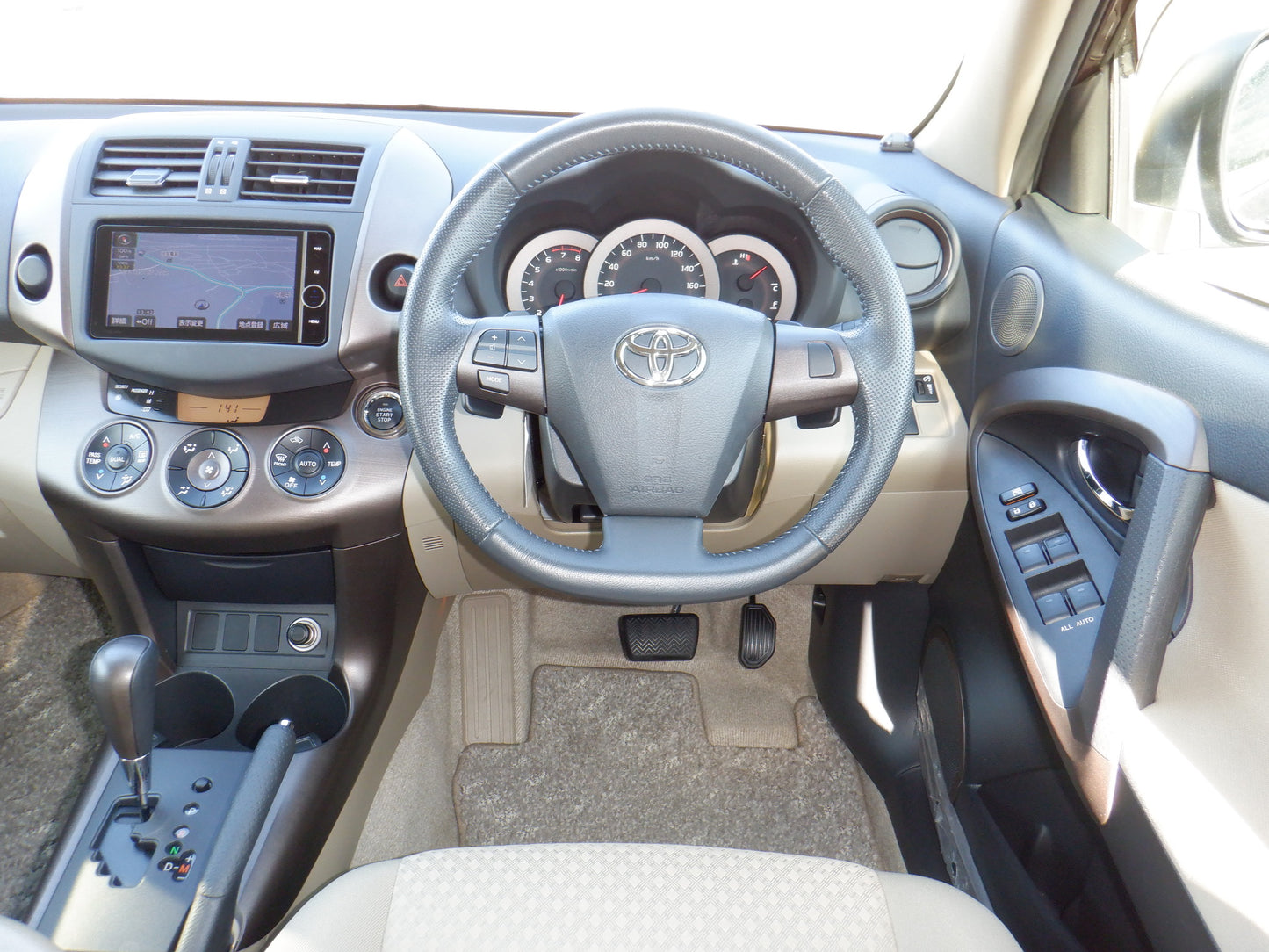 863 TOYOTA VANGUARD 240S 2013 ACA33-5307118