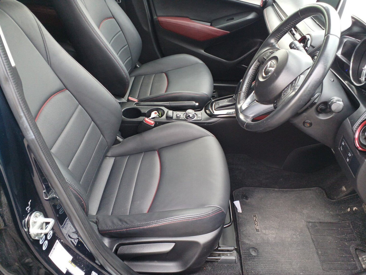 957 MAZDA CX-3 XD Touring 2015 /Diesel /Leather seat Milage: 67,560 Km