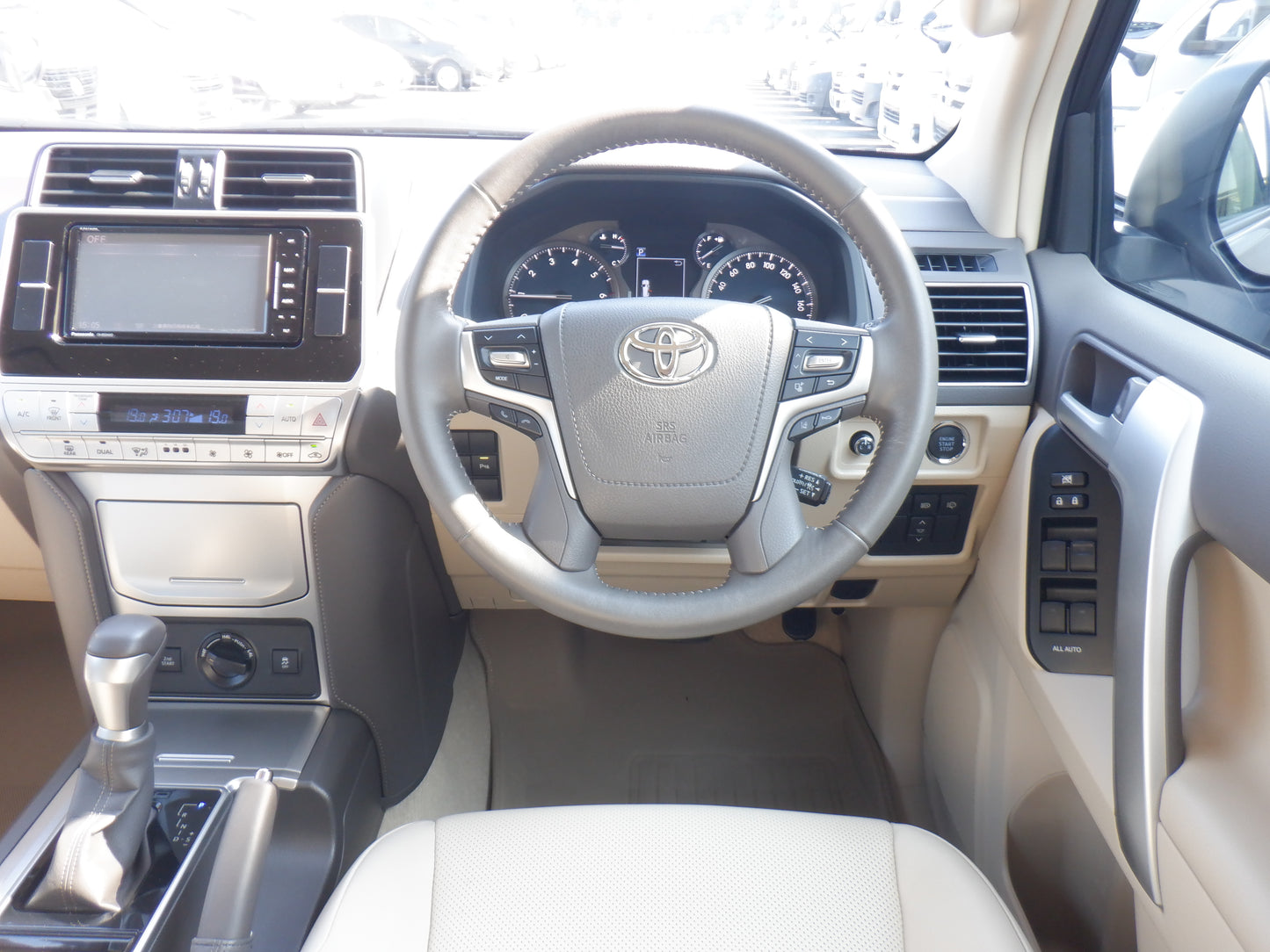 1069 TOYOTA LAND CRUISER PRADO TX L PACKAGE 2018 TRJ150-0086440