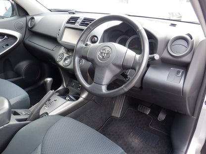 830	TOYOTA	RAV4	STYLE	2011	Milage:	37,300	Km