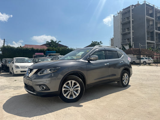 395 Nissan X-Trail 2014