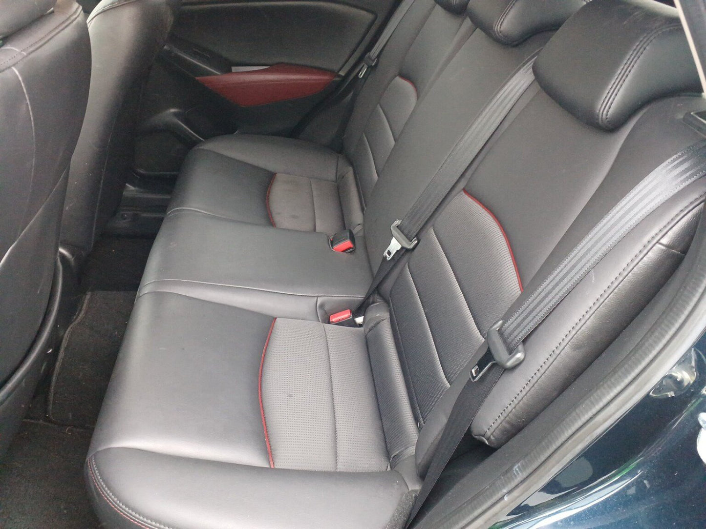 957 MAZDA CX-3 XD Touring 2015 /Diesel /Leather seat Milage: 67,560 Km