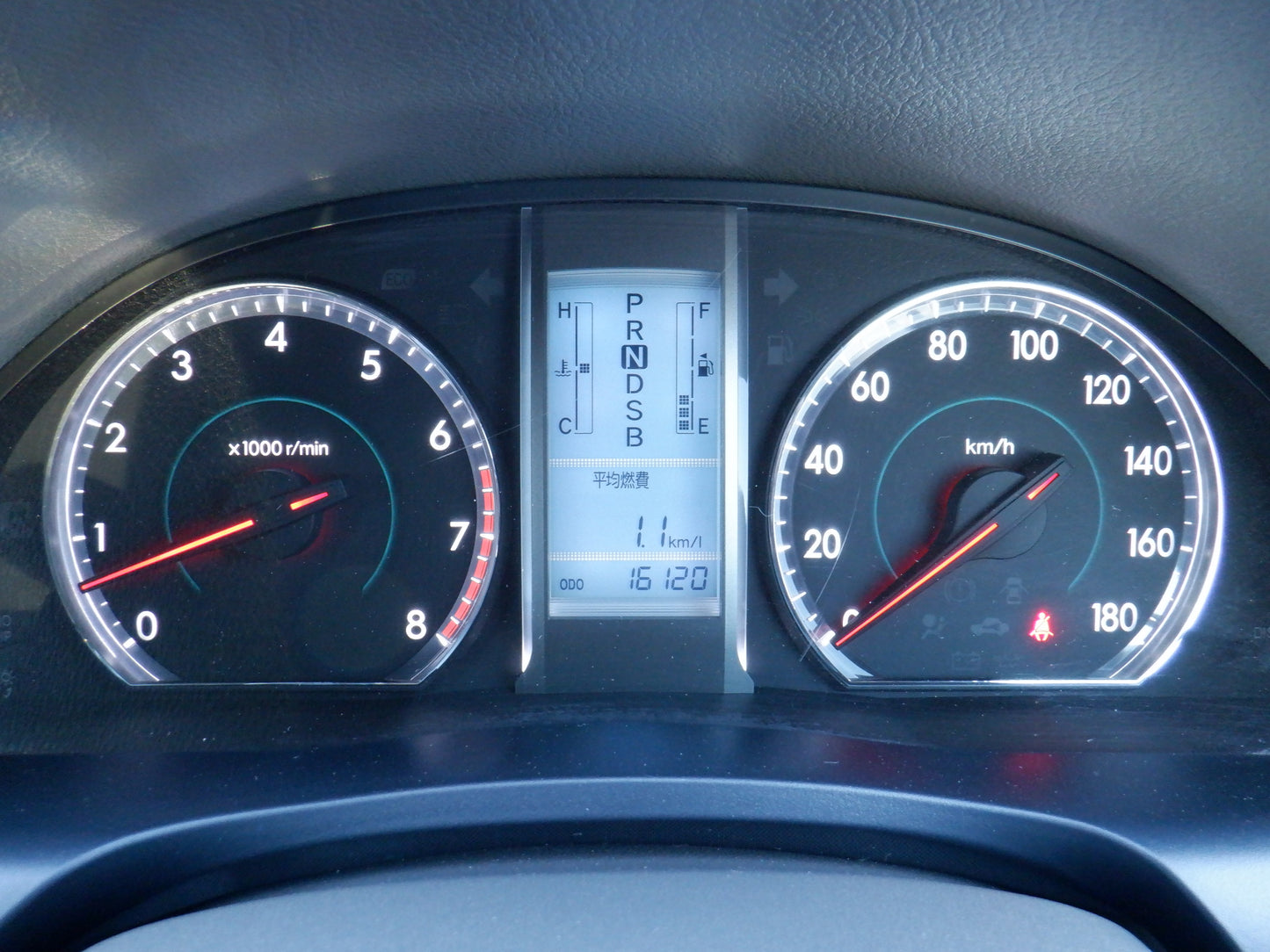 839. TOYOTA	ALLION A15 G PACKAGE 2009 NZT260-3052480