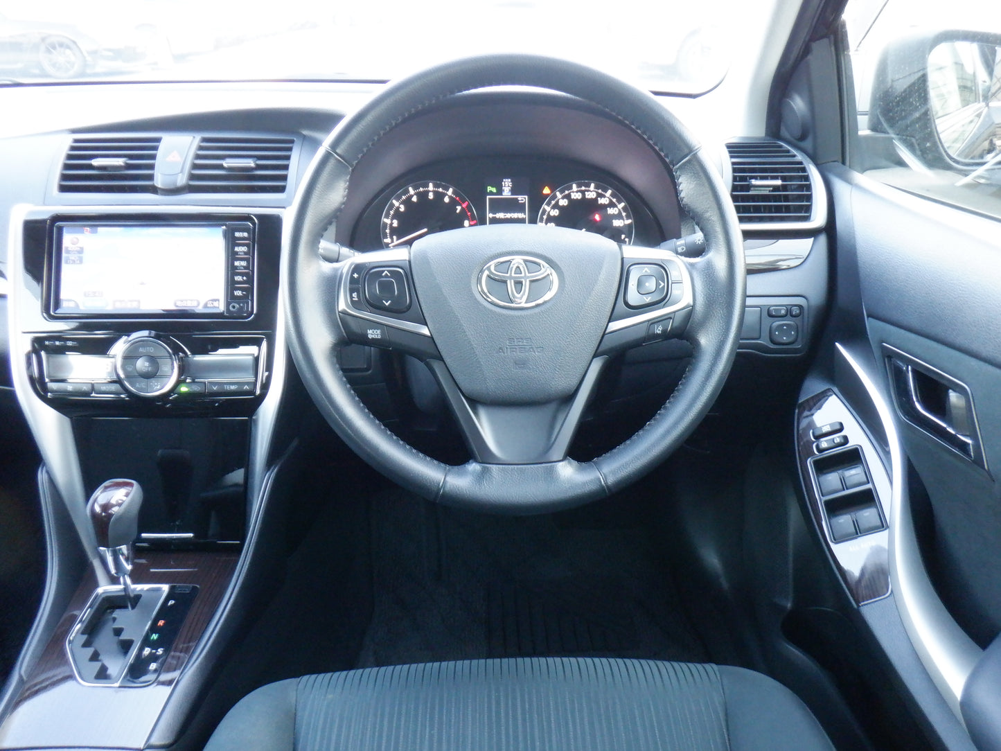 939 TOYOTA PREMIO 1.8X_L PACKAGE 2018 ZRT260-3109568