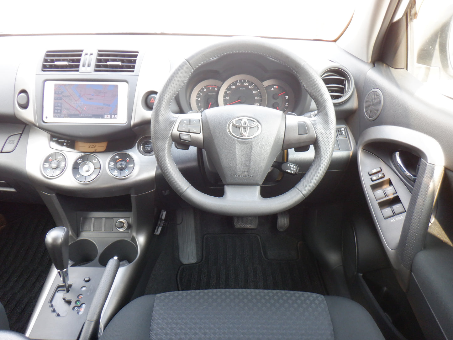 1052　TOYOTA VANGUARD 240S 2013 ACA38-5251872