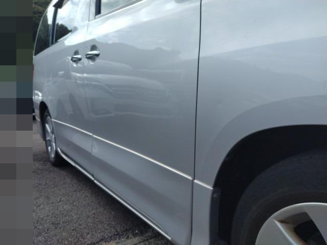 881 TOYOTA ALPHARD 240G 2009 Milage: 127,143 Km