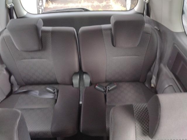 882 TOYOTA NOAH S 2009 / Milage: 241,166 Km