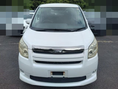882 TOYOTA NOAH S 2009 / Milage: 241,166 Km