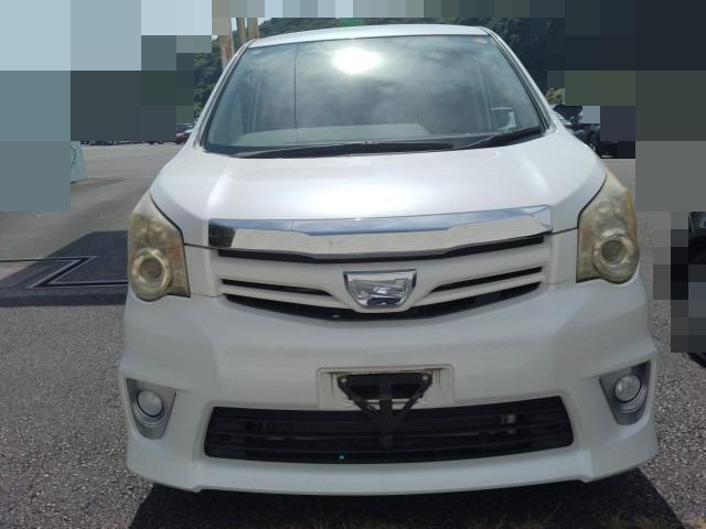 895 TOYOTA NOAH 50TH MEMORIAL SPECIAL EDITION SI RAYISH 2012 / Milage: 95,486 Km