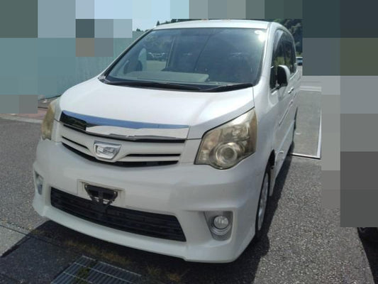 895 TOYOTA NOAH 50TH MEMORIAL SPECIAL EDITION SI RAYISH 2012 / Milage: 95,486 Km