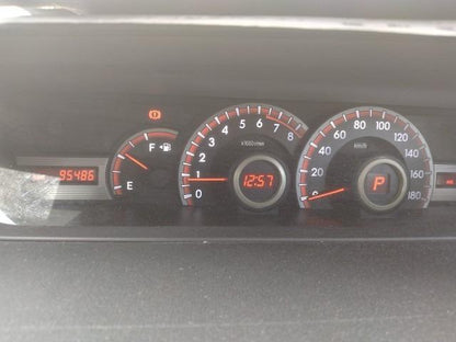 895 TOYOTA NOAH 50TH MEMORIAL SPECIAL EDITION SI RAYISH 2012 / Milage: 95,486 Km