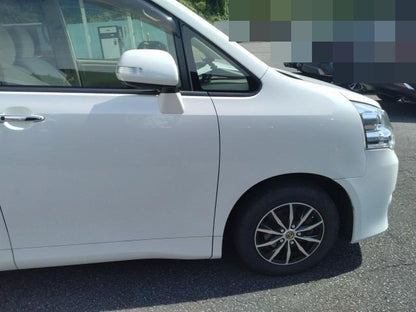 896 TOYOTA NOAH X SMART EDITION 2012 / Milage: 123,964 Km
