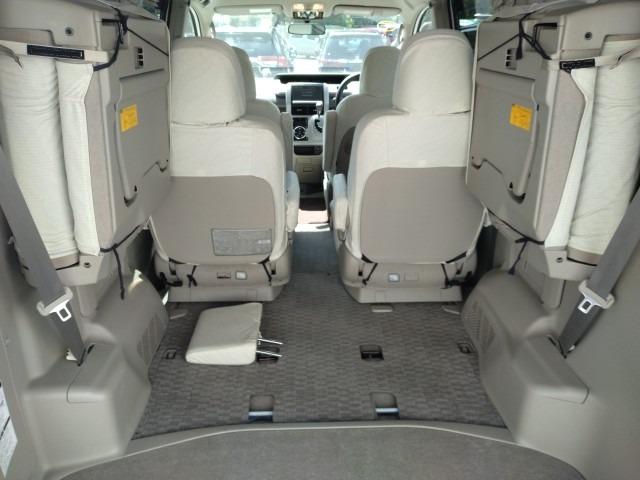 896 TOYOTA NOAH X SMART EDITION 2012 / Milage: 123,964 Km