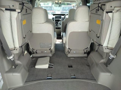 896 TOYOTA NOAH X SMART EDITION 2012 / Milage: 123,964 Km