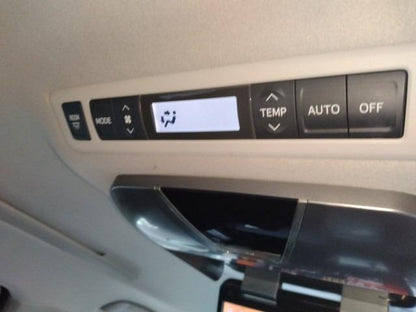 902 TOYOTA ALPHARD 240G 2010 / Milage: 220745 Km
