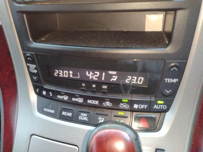 902 TOYOTA ALPHARD 240G 2010 / Milage: 220745 Km