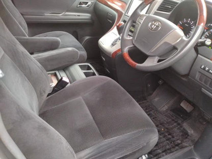 904 TOYOTA ALPHARD 240G 2010 / Milage: 175,228 Km
