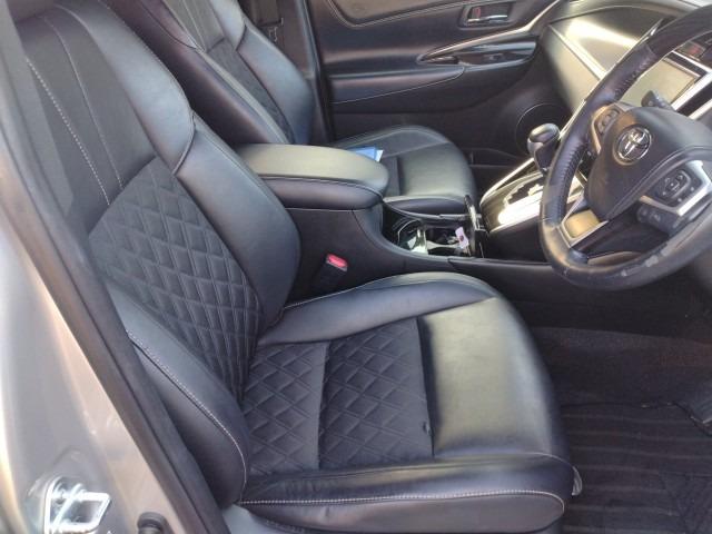 935 TOYOTA HARRIER PREMIUM 2019 / Mileage 88559Km DIRECT SHIPMENT FROM TOYOTA DEALER IN JAPAN