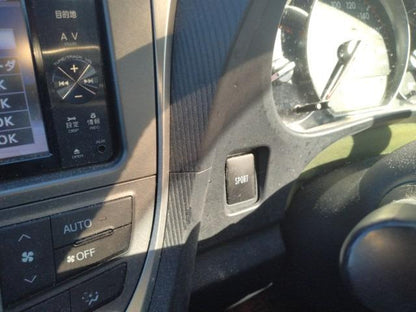 933 TOYOTA RACTIS S 2013 / Mileage 78520Km DIRECT SHIPMENT FROM TOYOTA DEALER IN JAPAN