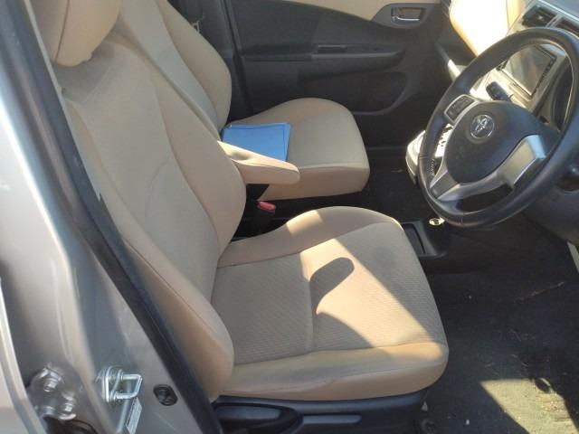 932 TOYOTA RACTIS G 2014 / Mileage 92535Km DIRECT SHIPMENT FROM TOYOTA DEALER IN JAPAN